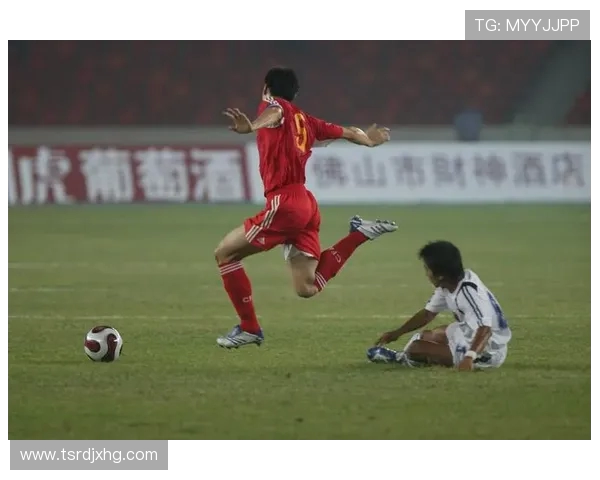 足球比赛中的战术创新与角色扮演