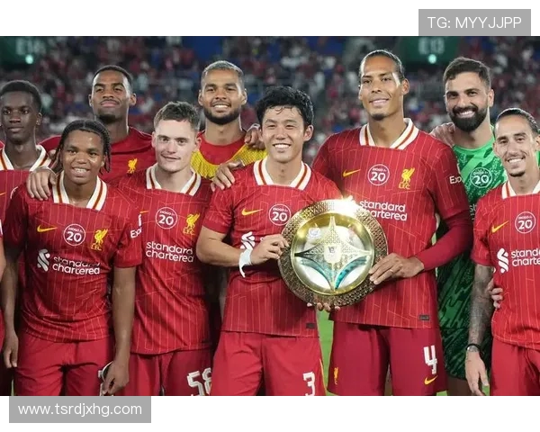 远藤航效力的德甲球队是哪一家？